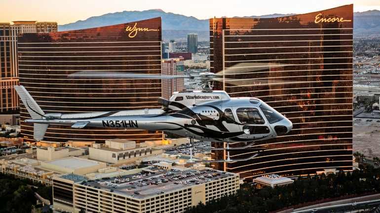 Las Vegas Helicopter Tour City Lights Flight VIP strip ride