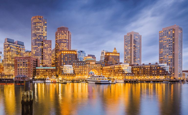 Dinner Cruise, Boston - 2 Hours