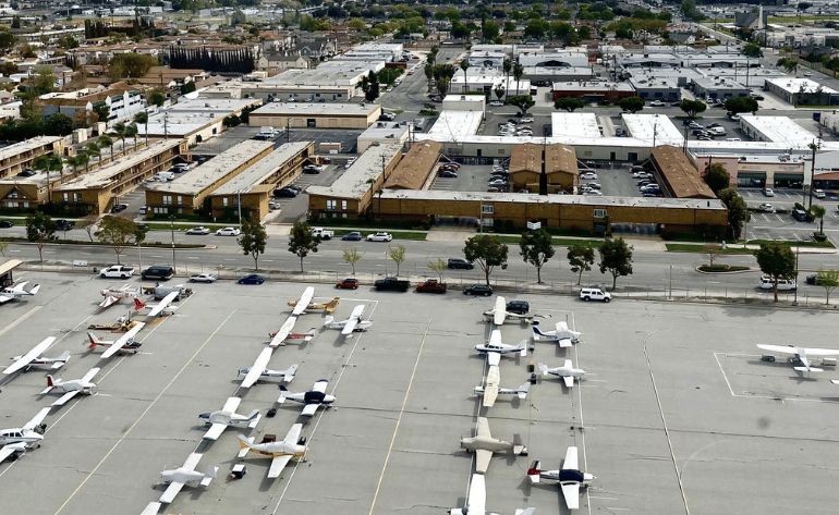 HelicopterTourLosAngelesLongBeach30Minutes.webp
