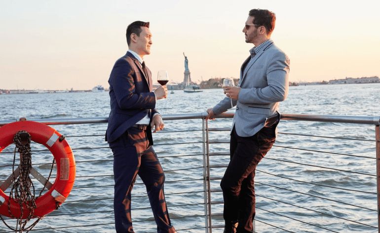 Bateaux Premier Lunch Cruise, New York - 2 Hours