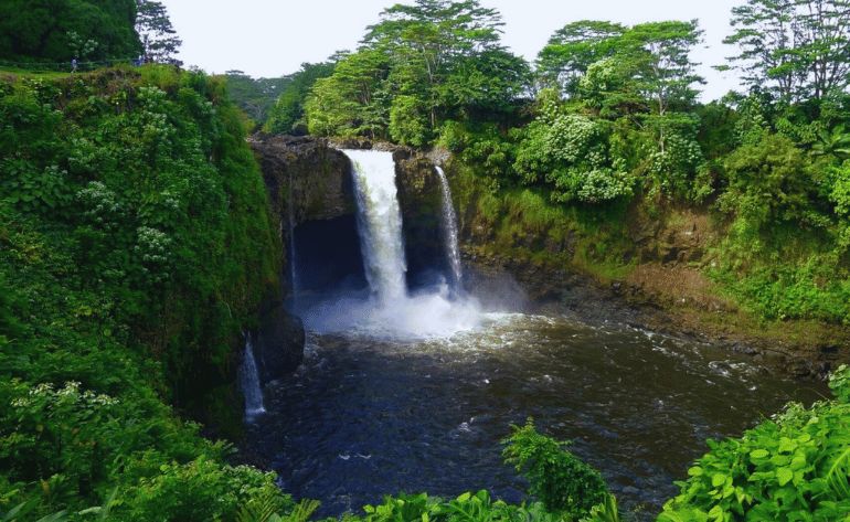 Big Island Waterfalls Slingshot Tour - 8 Hours