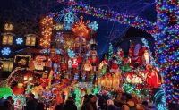 Bus Tour New York City, Dyker Heights Christmas Lights - 3.5 Hours
