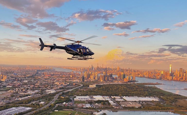 Helicopter Ride New York City, City Skyline Photo Flight -30 Minutes