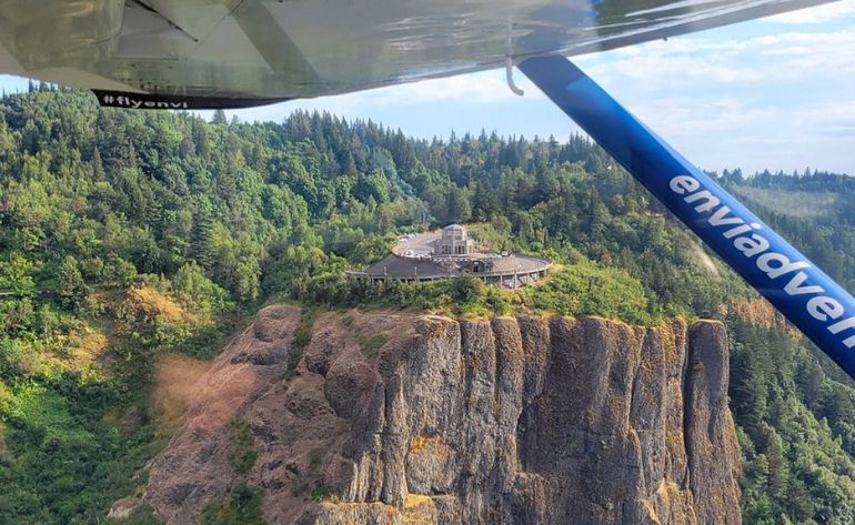 Scenic Private Plane Tour Portland, Columbia River - 45 Minutes