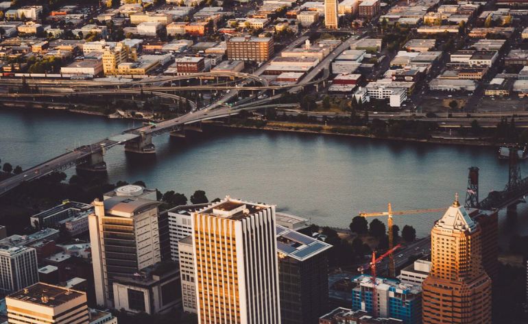 Private Plane Tour Downtown Portland, Columbia River Gorge - 90 mins