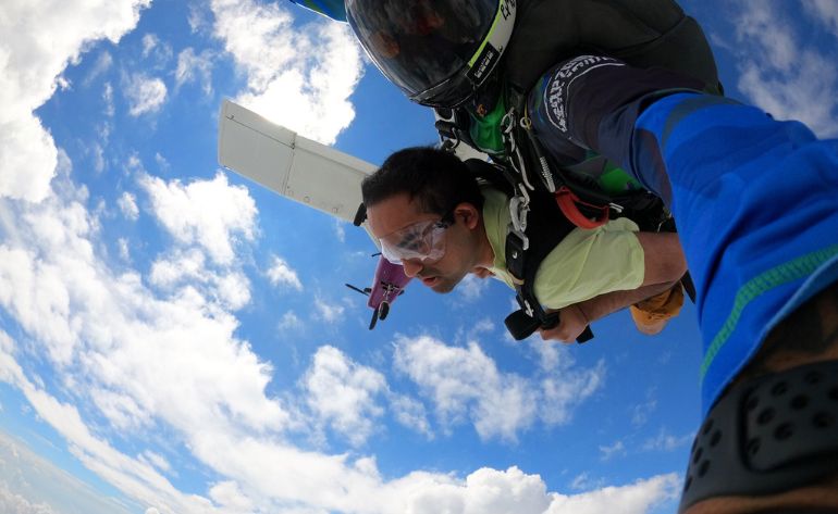 Skydiving Miami - 10,000ft Weekend Jump