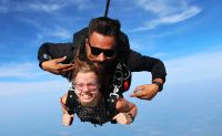 Skydiving in Chicago - 14,000ft