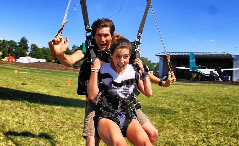 Skydiving in Chicago - 14,000ft Weekend Jump
