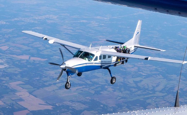 Skydiving Dallas, Whitewright - 14,000ft Jump Weekdays