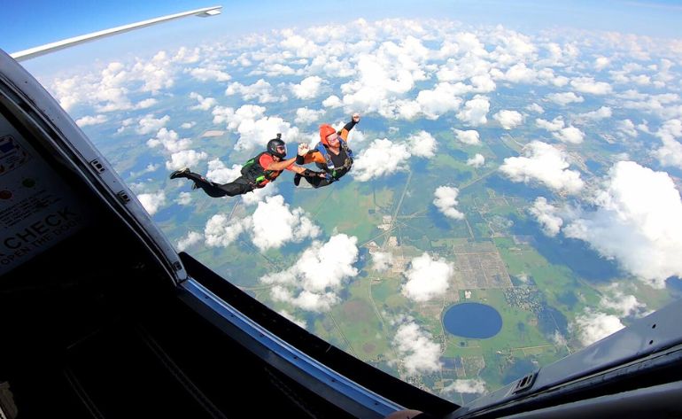 Skydive Tampa - 14,000ft Tandem Jump