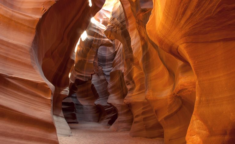 Antelope Canyon and Horseshoe Bend Tour from Las Vegas - 1 Day