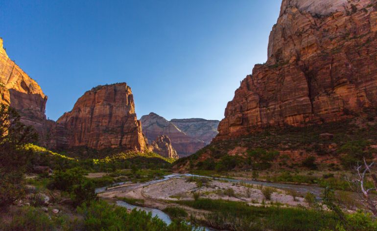 Zion and Bryce Canyon National Park Small Group Tour from Las Vegas - 1 Day