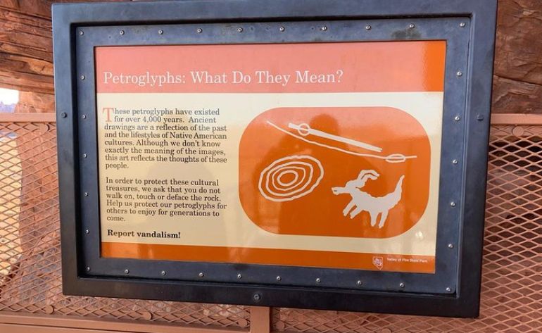 Valley of Fire Small Group Tour From Las Vegas - 6 Hours