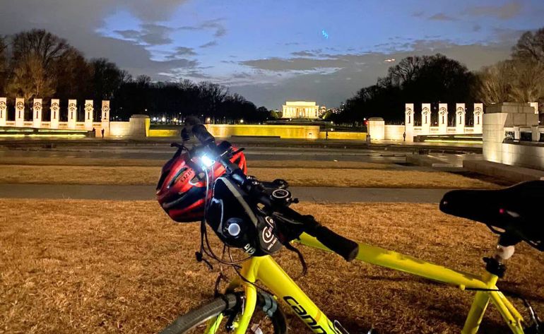 Bike Tour Washington DC at Night - 3 Hours