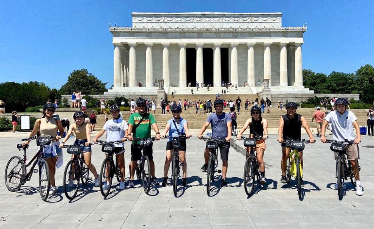Bike Tour Washington DC, Monuments & Memorials - 3 Hours