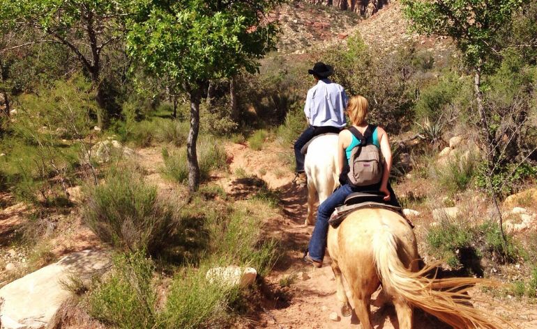 Horseback Riding with Breakfast, Las Vegas - 5 Hours