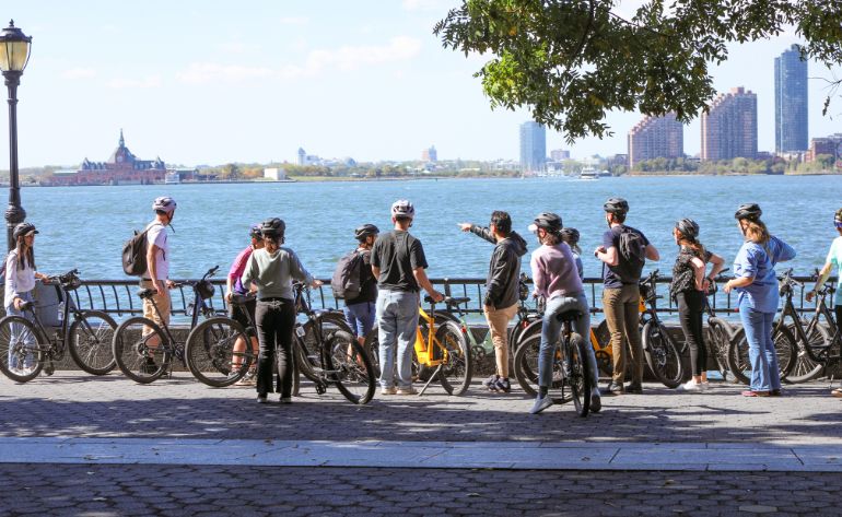 New York Highlights Bike Tour - 3.5 Hours