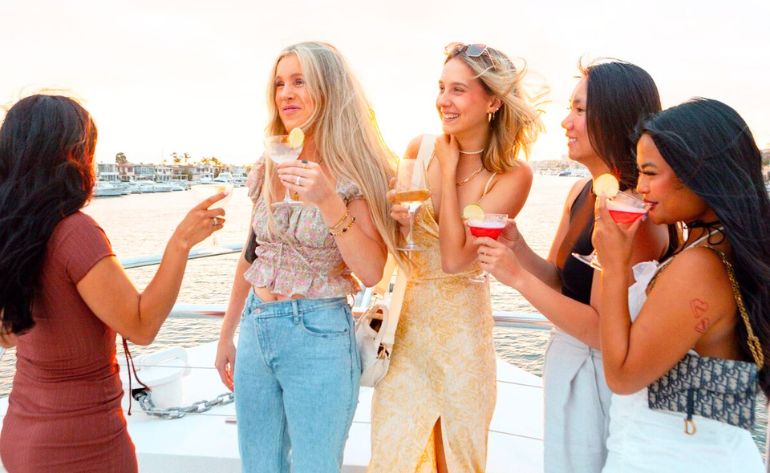 Dinner Cruise Newport Beach - 3 Hours