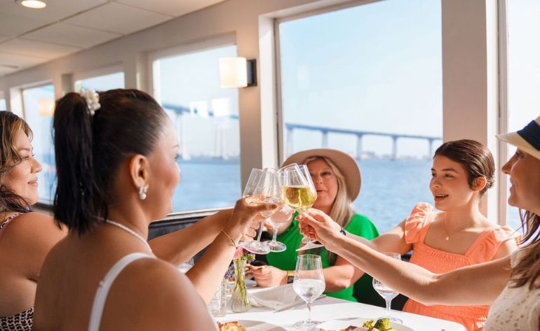 Bottomless Mimosa Brunch Buffet Cruise, San Diego - 2 Hours