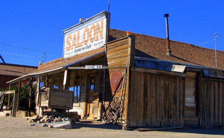 Guided UTV Off-Road Adventure Pioneer Saloon, Las Vegas - 5 Hours (2-seater)