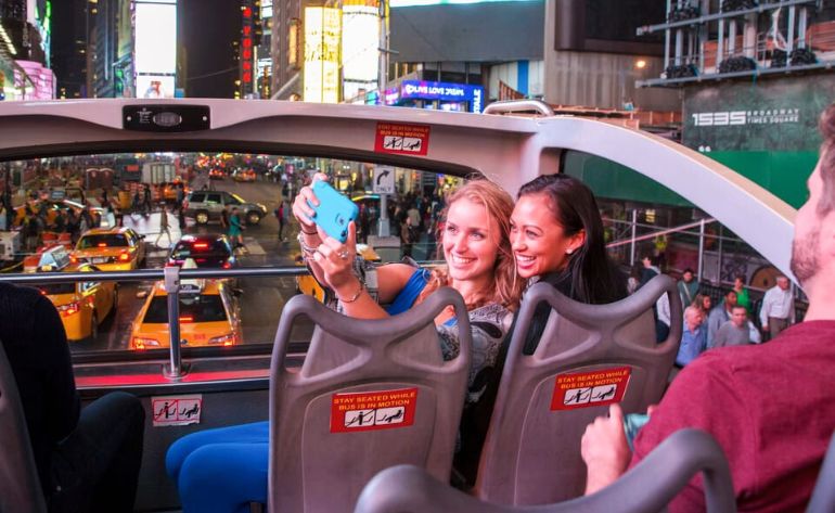 NightBusTourNewYork.webp