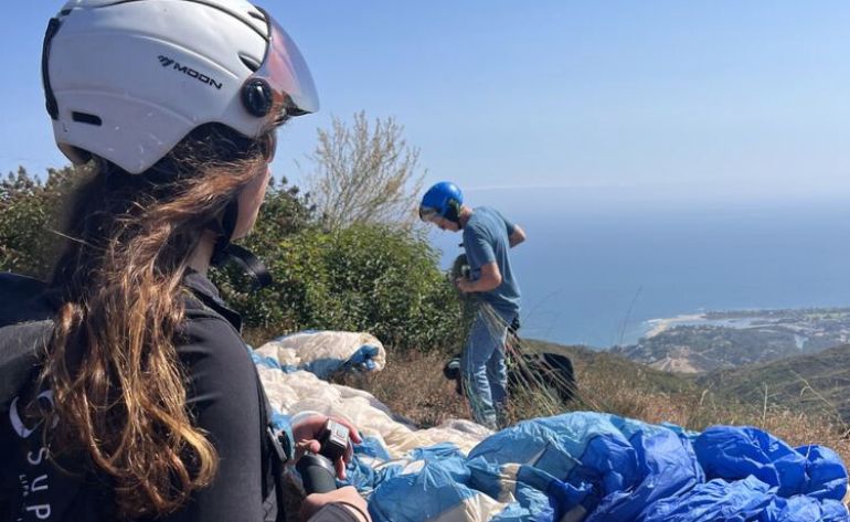 Tandem Paragliding 3 People Package, Malibu - 3 Hours