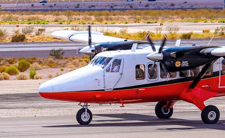 Plane Tour Las Vegas To Antelope Canyon - 9 Hours