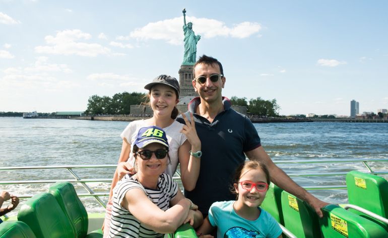 The Beast Speedboat Ride New York City, Pier 16 - 30 Minutes