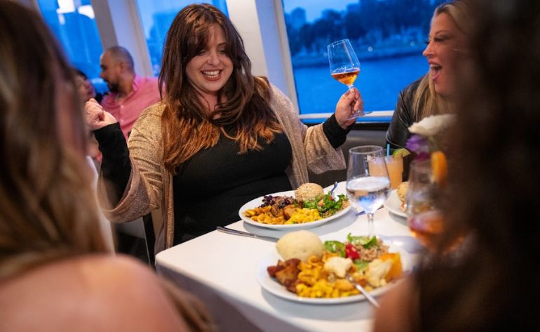 Dinner Cruise San Diego - 2.5 Hours
