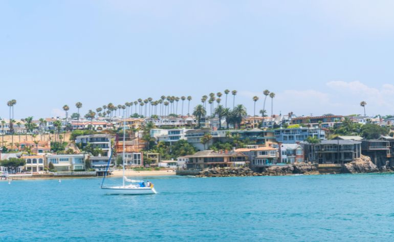 Newport Beach Boat Rental (Weekday) - 2 Hrs
