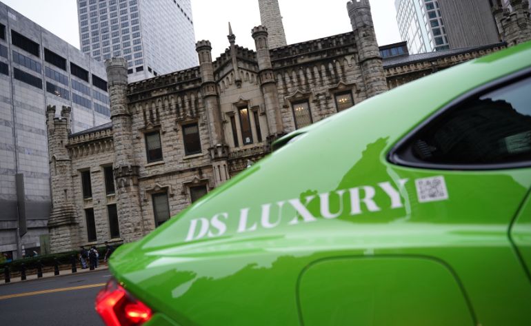 Exotic Drive City Tour, Downtown Chicago - 45 mins