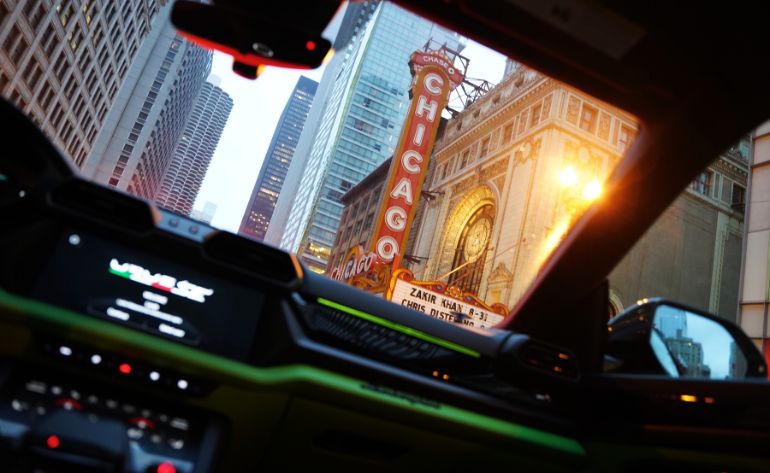 Exotic Drive City Tour, Downtown Chicago - 45 mins