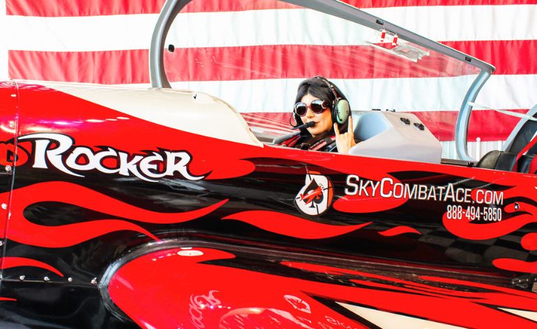 Las Vegas Aerobatic Ultimate Flight Experience
