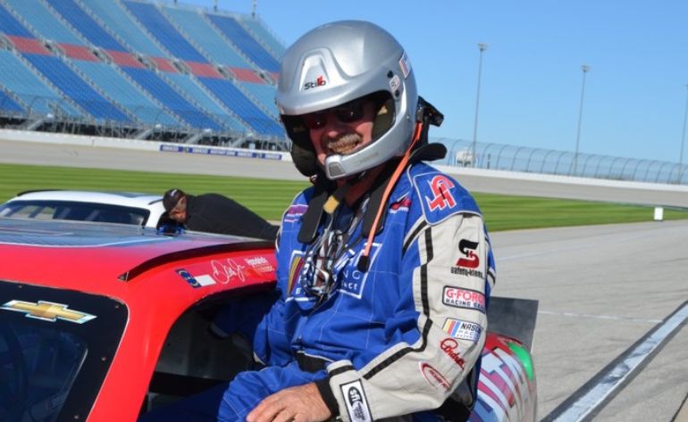 NASCAR Driving Experience, Chicagoland Speedway - 8 Mins