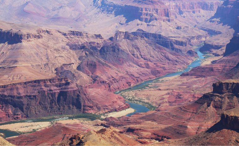 HelicopterTourGrandCanyonSouthRim.webp