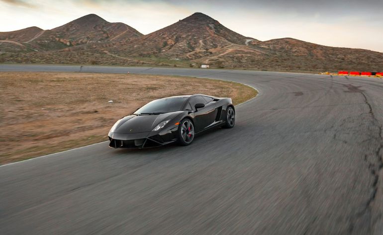Lamborghini Huracan 4 Lap Drive, Suika Circuit | Adrenaline