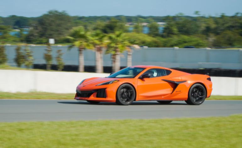 Corvette Z06 - 3 Lap Drive at Talladega Gran Prix Raceway