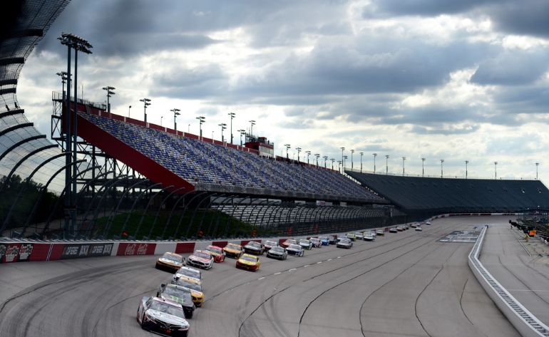 NASCARDrive8minDarlingtonRaceway.webp
