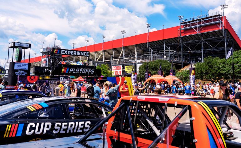 NASCAR Ride Along, 3 Laps - Darlington Raceway