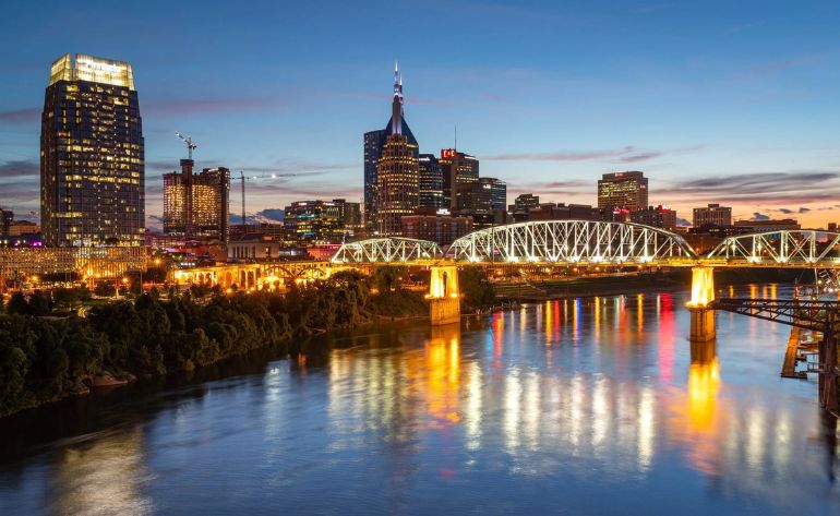 Helicopter Tour Nashville, Skyline - 10 Minutes