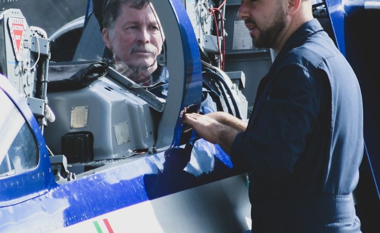 Fly an L-39 Jet Fighter, Tampa - 60 Minutes