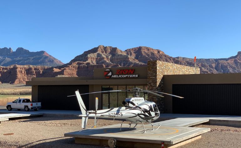 Helicopter Tour, Lake Powell - 2 Hours