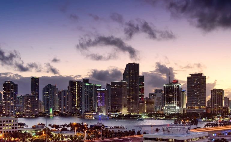 Night Cruise with Open Bar, Miami - 2 Hours