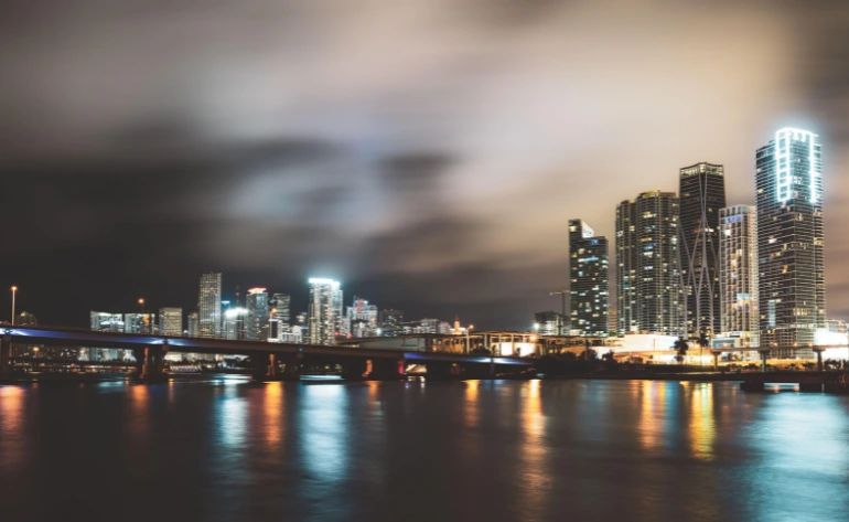 Night Cruise with Open Bar, Miami - 2 Hours