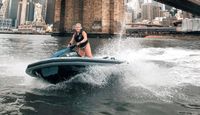 Jet Ski Tour New York City Lady
