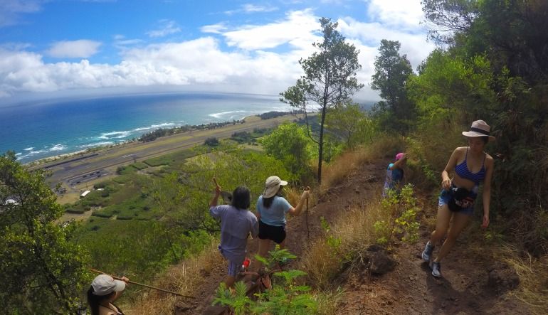 Intermediate Guided Hike Oahu En Route
