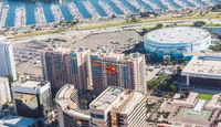 Private Helicopter Tour Newport Beach, Queen Mary - 40 Minutes