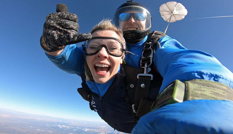 Skydiving Grand Canyon - 16,000ft Jump