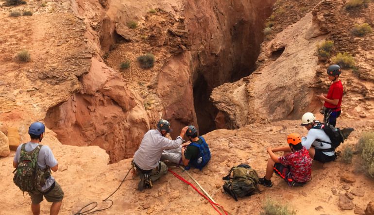Canyoneering Robbers Roost and Dirty Devil, Hanskville - Full Day