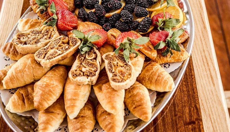 New York City Brunch Cruise pastry tour NYC